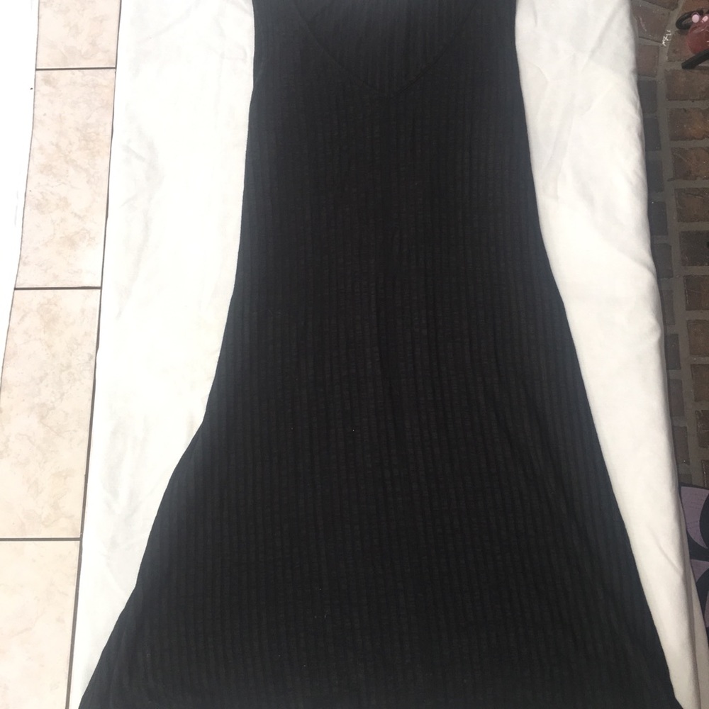 Black sheath dress with corset detail - Picture 4 of 8